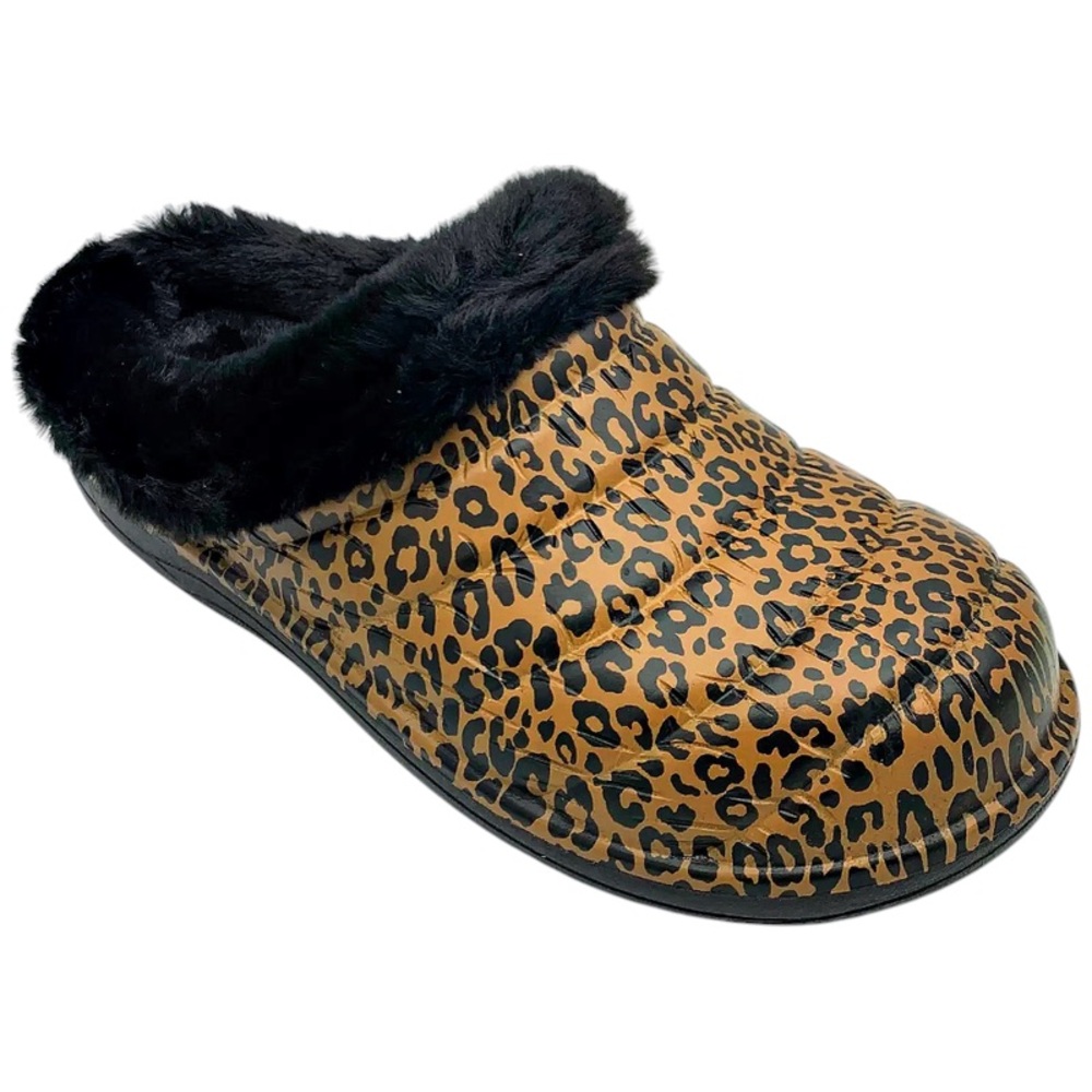 Like New❗️Skechers Brown and Black Cozy Slippers